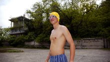 The Secret Of One Swimming Pool_1