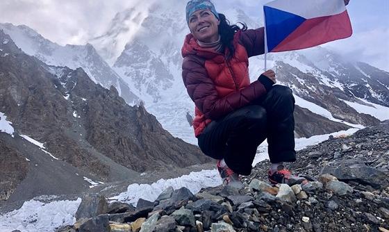 Scéna z filmu K2 vlastní cestou