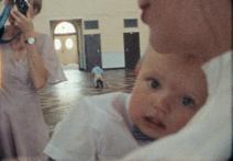 Scéna z filmu Osm milimetrů rodiny